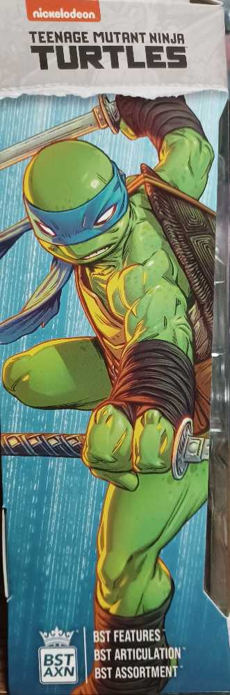 BST AXN - Leonardo (IDW) - BST AXN / The Loyal Subjects (TMNT) action figure collectible [Barcode 810122580010] - Main Image 4