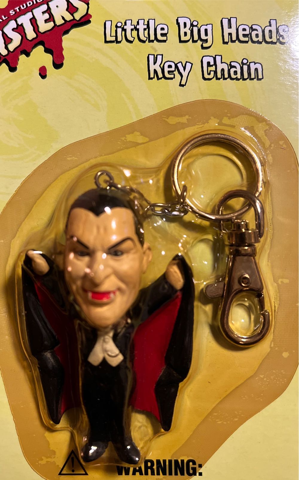 Sideshow - Little Big Heads (Dracula) Keychain - Sideshow Toy action figure collectible [Barcode 747720190191] - Main Image 3