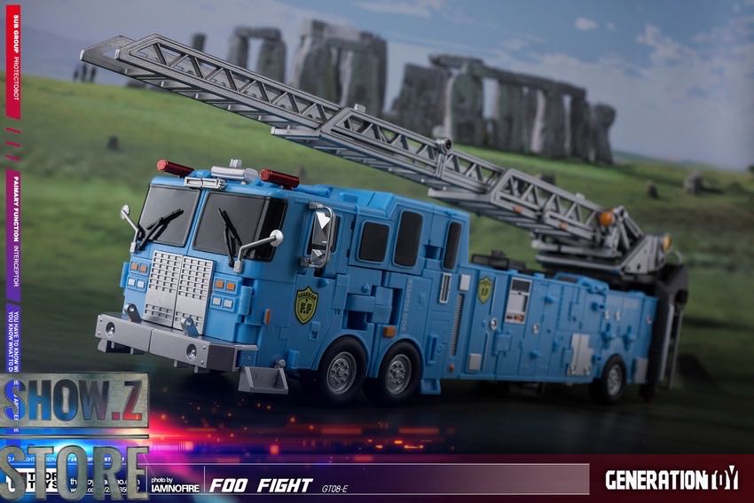 Foo Fighter / Hotspot - Generation Toys (Protectobots) action figure collectible - Main Image 2