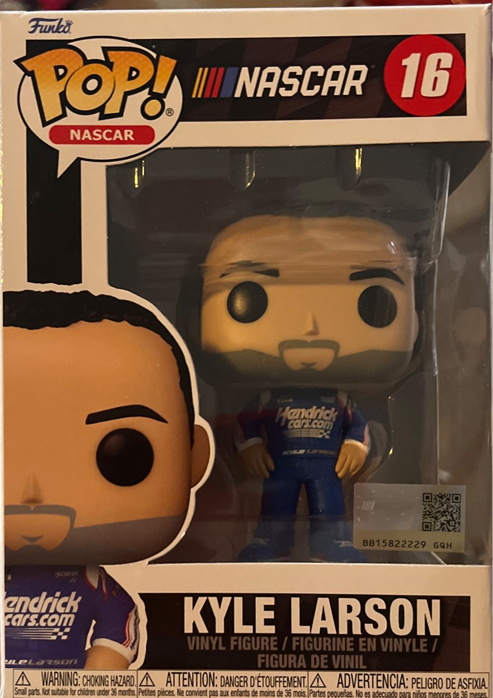 #16 Funko Pop Nascar: Kyle Larson  action figure collectible [Barcode 889698592345] - Main Image 2