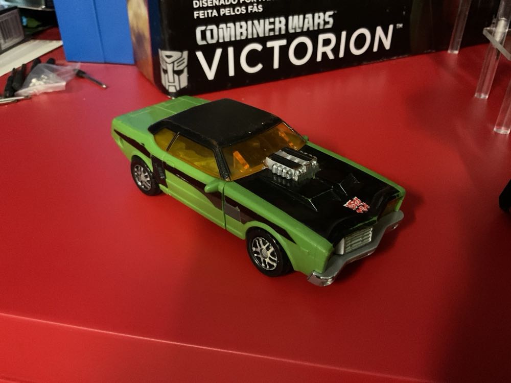 Transformers Cybertron Downshift - Hasbro (Cybertron) action figure collectible - Main Image 2