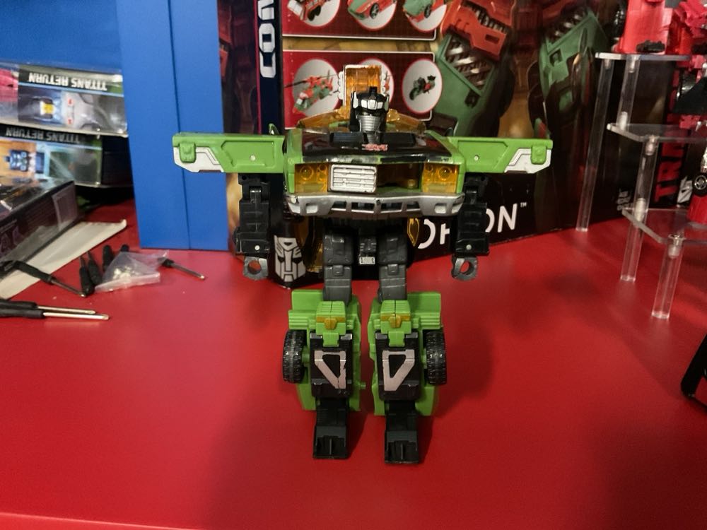 Transformers Cybertron Downshift - Hasbro (Cybertron) action figure collectible - Main Image 3