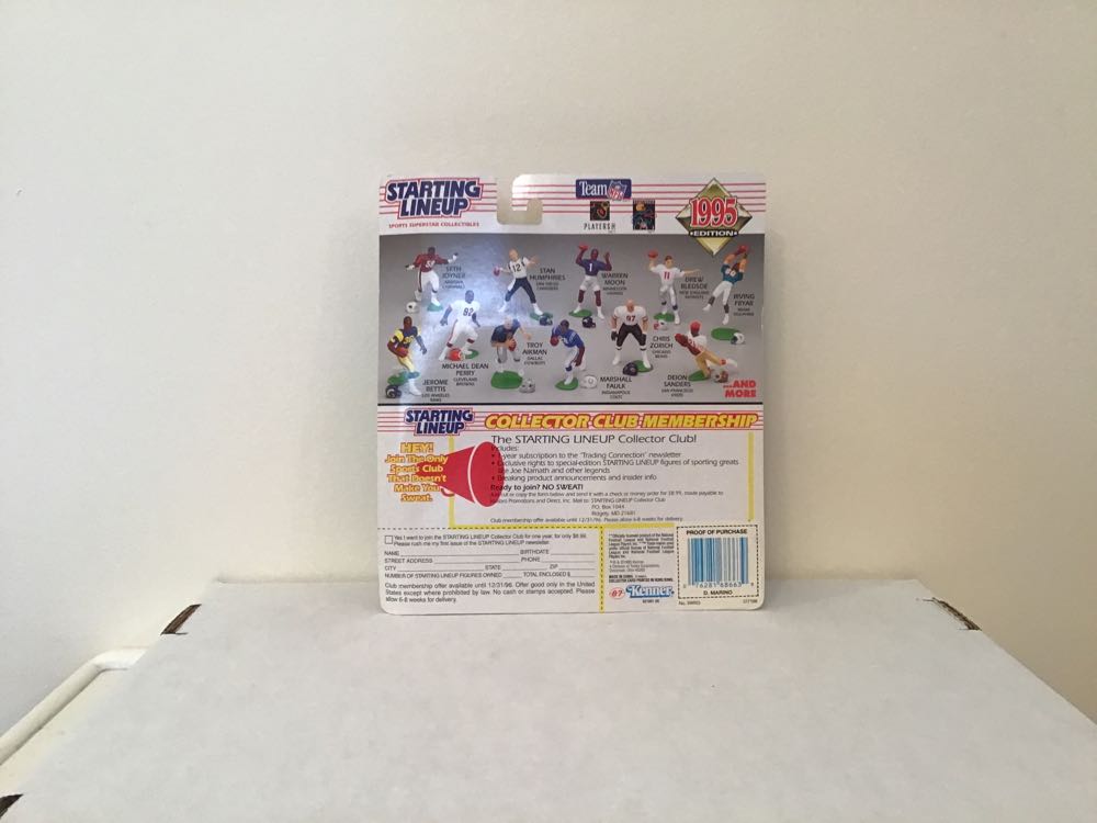 Dan Marino - Kenner action figure collectible - Main Image 2