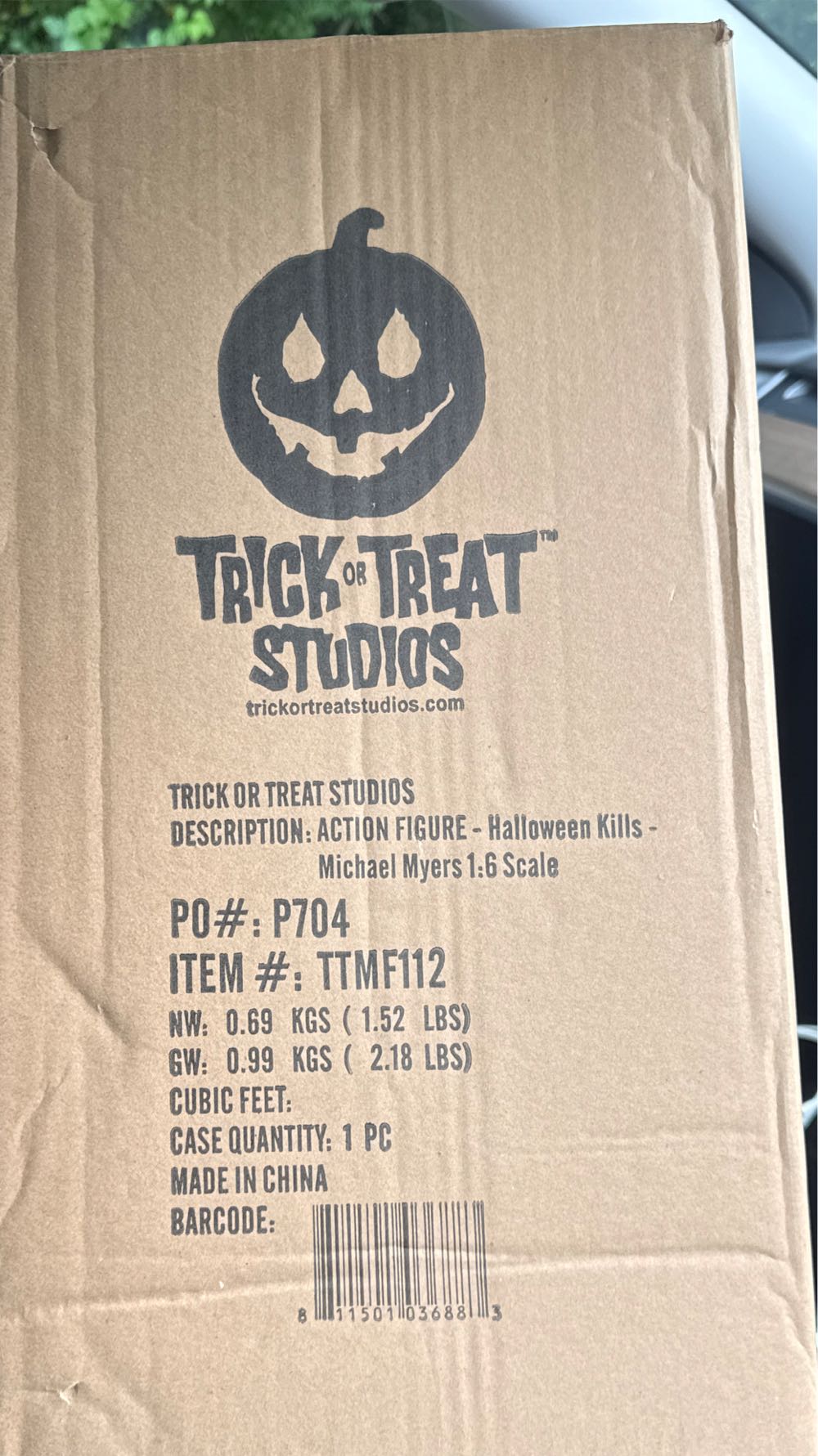 Trick Or Treat Studios Halloween Kills Michael Myers 1:6 Scale Figure 12” - Trick or Treat Studios action figure collectible [Barcode 811501036883] - Main Image 2