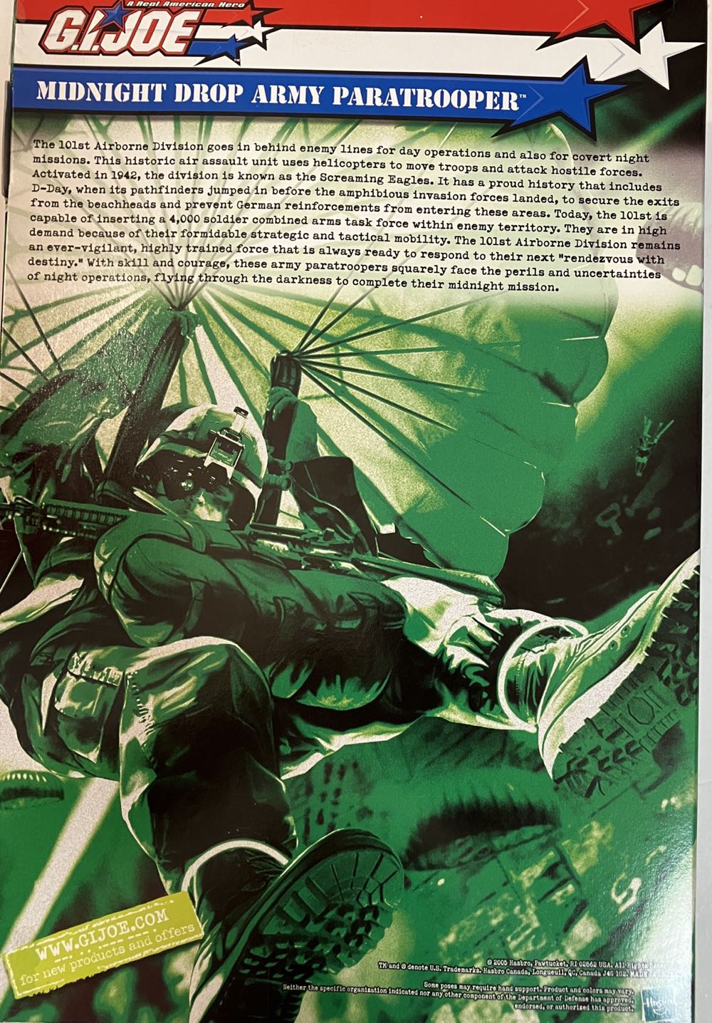 GI Joe Midnight Drop Army Paratrooper With Accessories - Hasbro - G.I. Joe action figure collectible [Barcode 653569115649] - Main Image 3