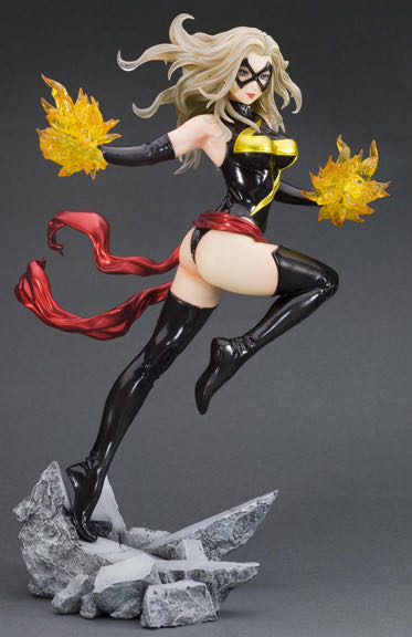 Ms. Marvel - Kotobukiya action figure collectible [Barcode 603259013731] - Main Image 3