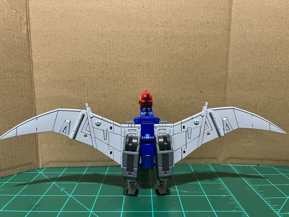 Freyr (Swoop) - Newage (The Transformers) action figure collectible - Main Image 3