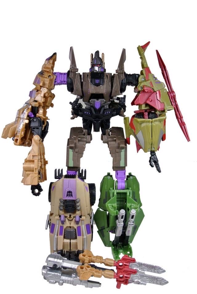 Beetlejuice: Beetlejuice With Carousel Hat #1005