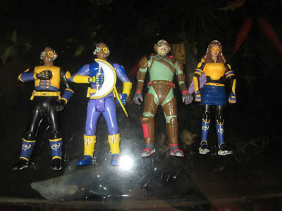 Bibleman Biblegirl Action Figure Tommy Nelson  action figure collectible [Barcode 023755077769] - Main Image 4