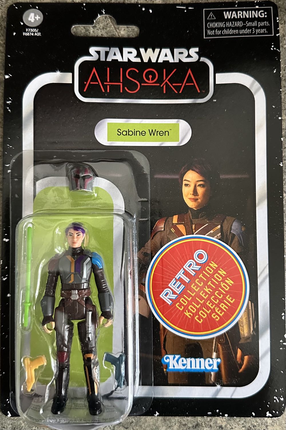 Sabine Wren - Kenner / Disney / Hasbro (Retro Collection) action figure collectible [Barcode 5010996184610] - Main Image 3