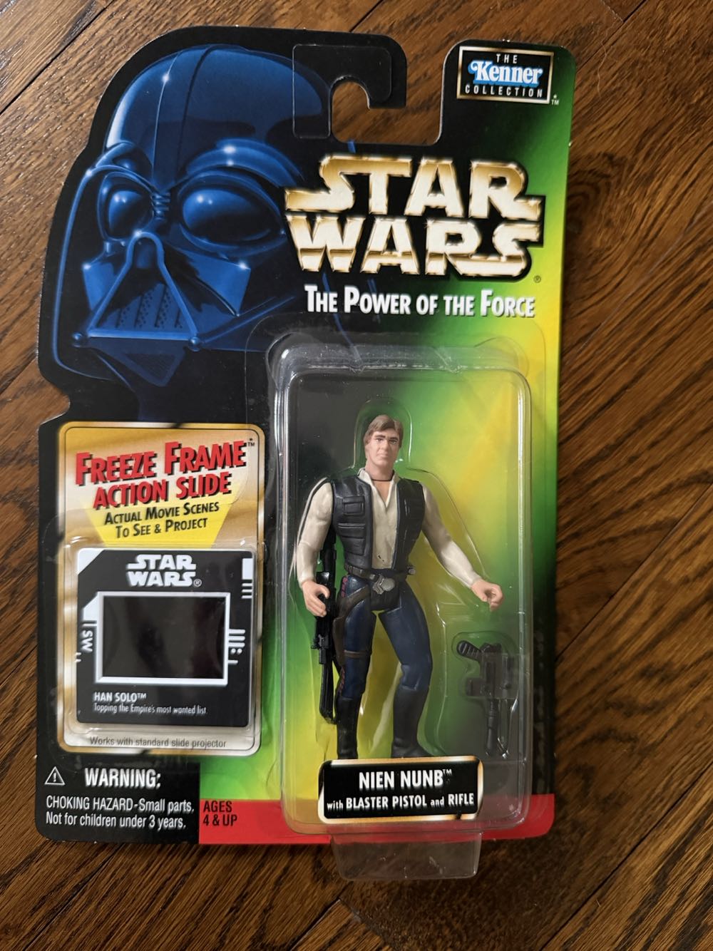 Han Solo (“Nien nunb”) With Blaster Pistol - Hasbro (Star Wars Power Of The Force (Freeze Frame)) action figure collectible [Barcode 076281695778] - Main Image 3
