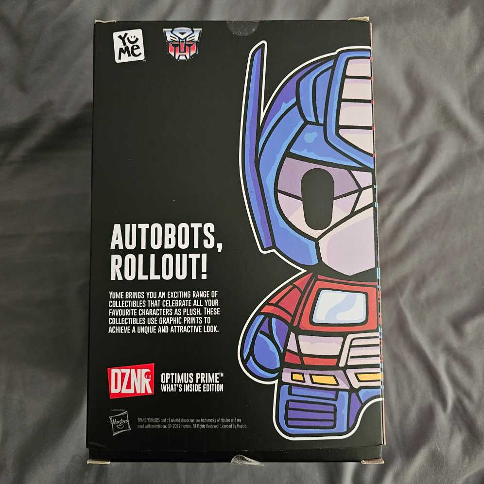 Prime Dznr G1 Transformers Optimus Prime - YuMe Toys (Transformers) action figure collectible [Barcode 843309193093] - Main Image 3