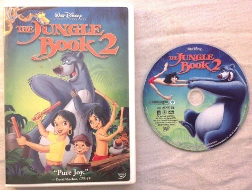 Sonic The Hedgehog Holiday Knuckles 2.5 Inch Mini Figure