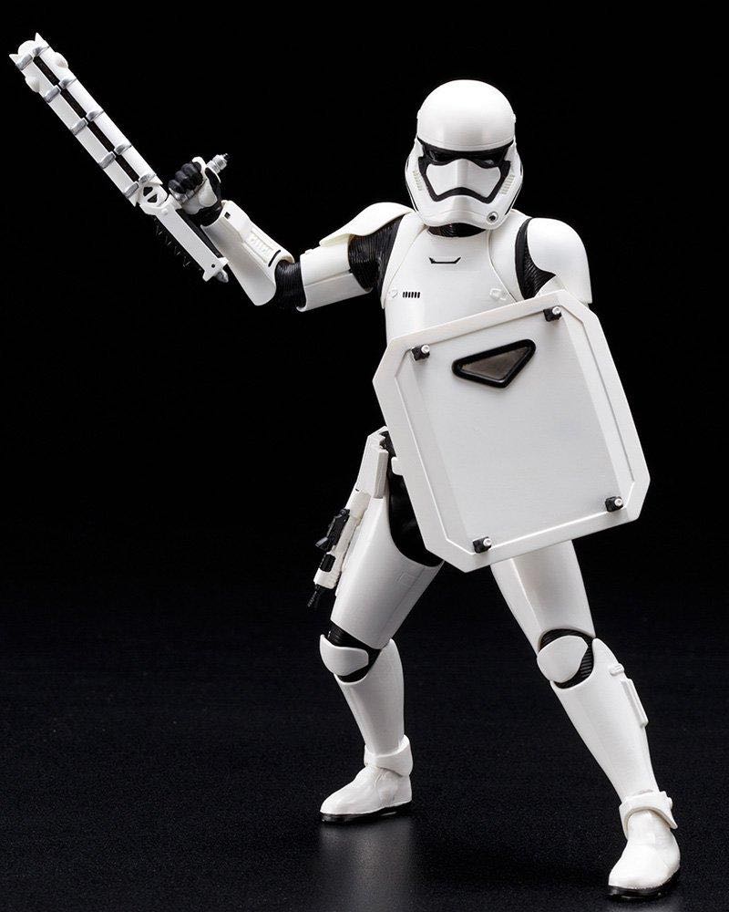 SW ArtFX+: First Order Stormtrooper Finn - Kotobukiya (Star Wars) action figure collectible [Barcode 190526002432] - Main Image 4