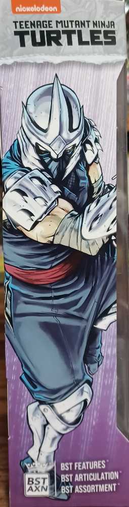 BST AXN TMNT: Shredder - BST AXN / The Loyal Subjects (Teenage Mutant Ninja Turtles - IDW) action figure collectible [Barcode 810122580157] - Main Image 3