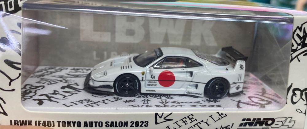 Ferrari F40 White ”tokyo Auto Salon ” 1 64 Car By Inno Models In64 Lbwk40 - INNO64 (LBWK) action figure collectible [Barcode 9588826265595] - Main Image 2