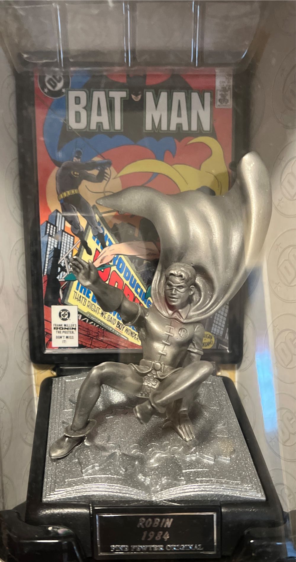 Comic Book Champions: Silver Age Robin - Racing Champions (Fine Pewter Limited Edition Collector Series) action figure collectible [Barcode 095949100003] - Main Image 3