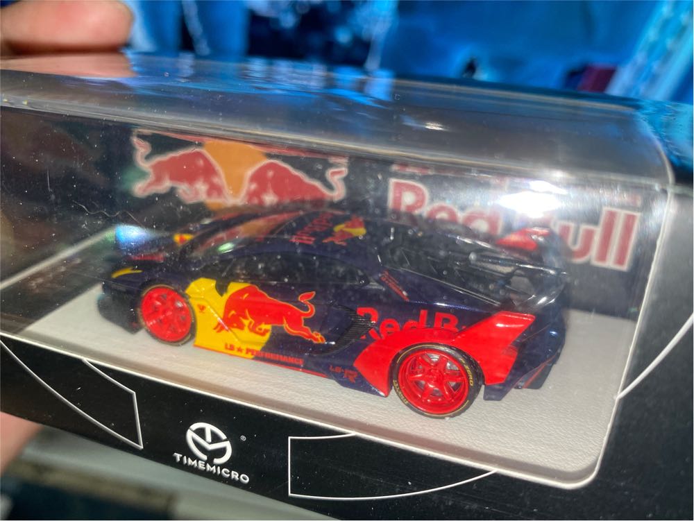 Lamborghini LP700-4 Aventador EVO - TimeMicro (Red Bull) action figure collectible - Main Image 4