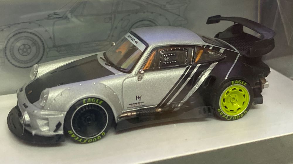 1. Porsche 964 RWB Sold - HY DCM (RWB) action figure collectible - Main Image 2