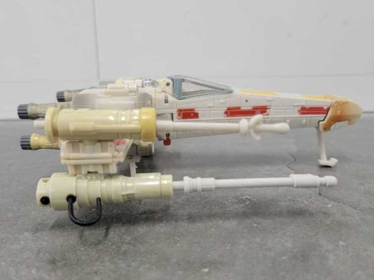 X-Wing Luke Skywalker 1st - Hasbro (Star Wars Crossover) action figure collectible - Main Image 3