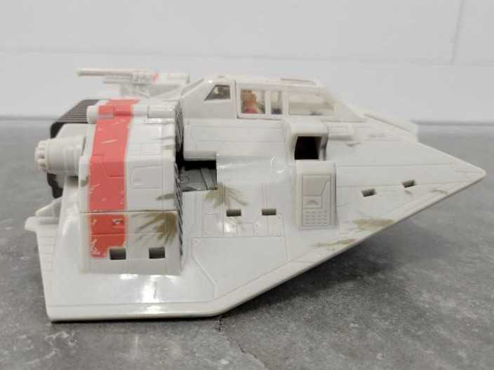 Luke Skywalker Snowspeeder With Mini Figure Vehicle Mode  - Hasbro (Star Wars Crossover) action figure collectible - Main Image 3