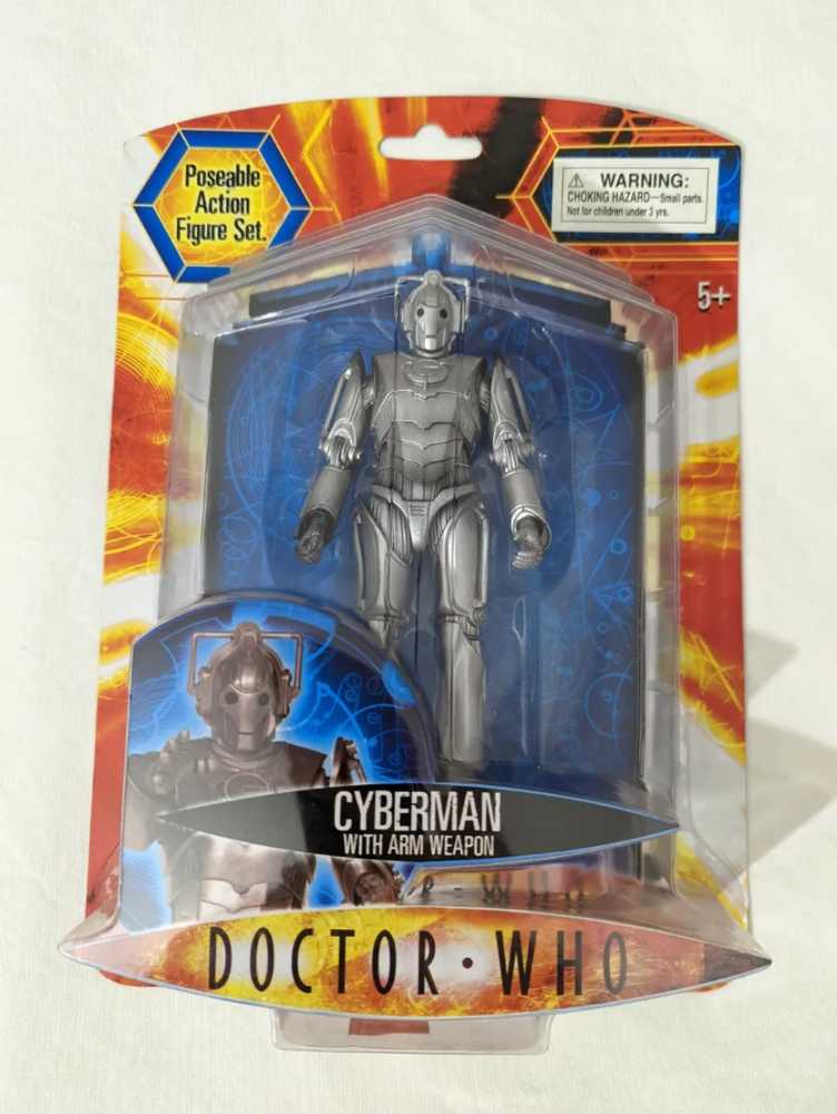 Cyberman 2007 Figure - Character Options (Doctor Who) action figure collectible - Main Image 2