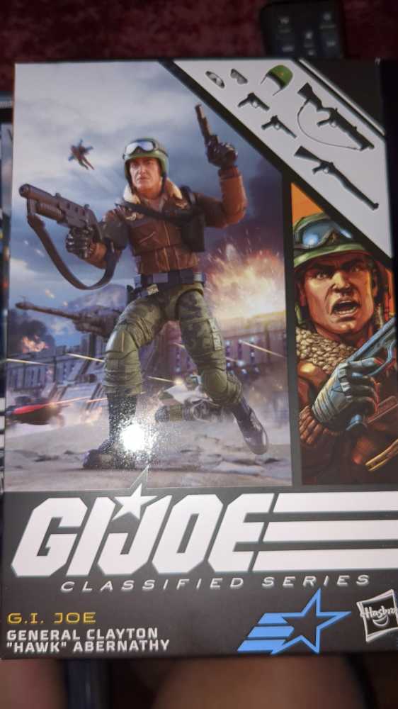 G.I. Joe Classifed 103 General Clayton “Hawk” Abernathy - Hasbro (G.I. Joe) action figure collectible [Barcode 5010996132871] - Main Image 2