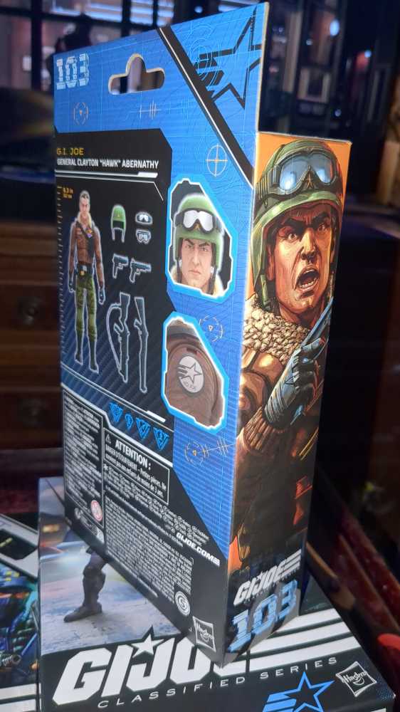 G.I. Joe Classifed 103 General Clayton “Hawk” Abernathy - Hasbro (G.I. Joe) action figure collectible [Barcode 5010996132871] - Main Image 3