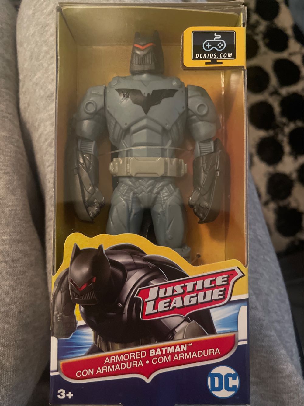 Dc Justice League Action Armored Batman Figure 6” - Mattel (Justice League) action figure collectible [Barcode 887961509403] - Main Image 3
