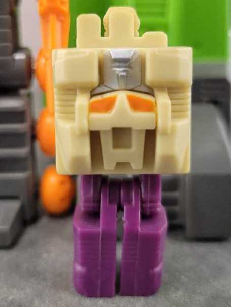 Zarak, Lord Scorponok Fasttrack Headmaster - Hasbro (1987) action figure collectible - Main Image 3