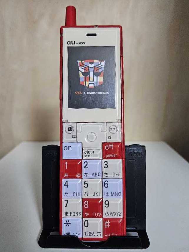 AU X Infobar: Optimus Prime   action figure collectible - Main Image 2