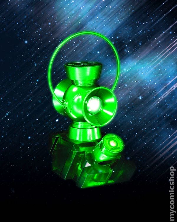 Blackest Night Green Lantern 1:4 Scale Power Battery & Ring Prop Replica Set  action figure collectible - Main Image 3