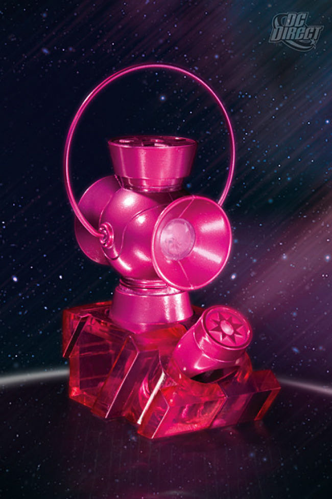 Blackest Night Violet Lantern 1:4 Scale Power Battery & Ring Prop Replica Set  action figure collectible - Main Image 3