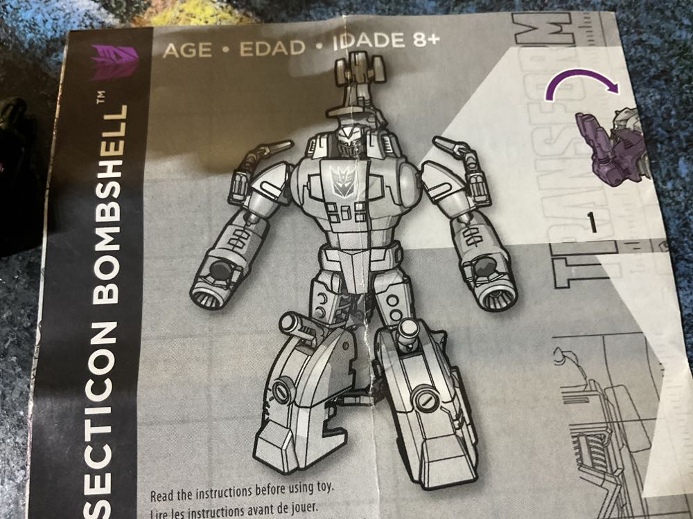 Transformers Combiner Wars  Bombshell - Hasbro (Combiner Wars) action figure collectible - Main Image 3
