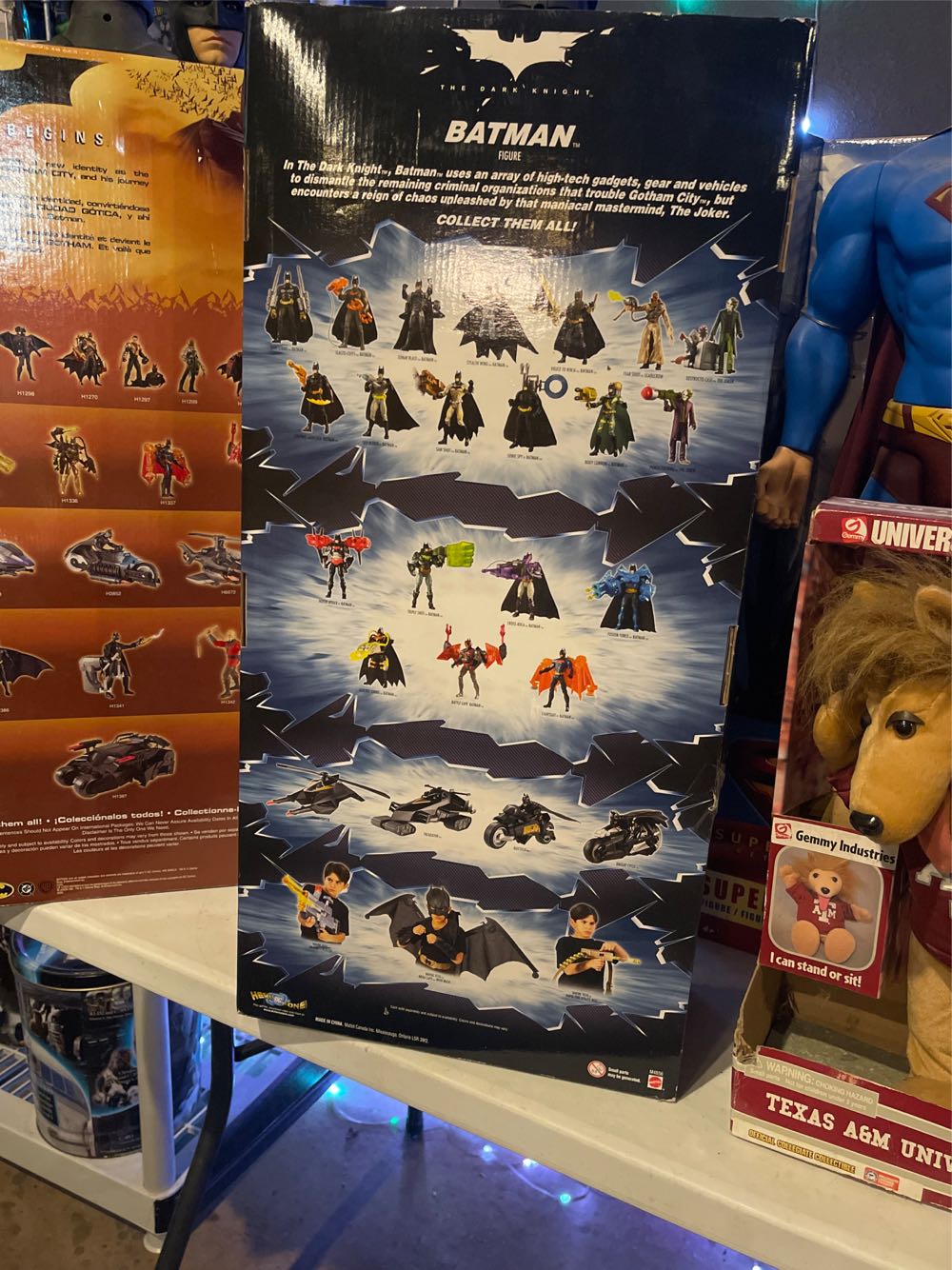 The Dark Knight Batman Figure 31” - Mattel action figure collectible [Barcode 027084589740] - Main Image 2