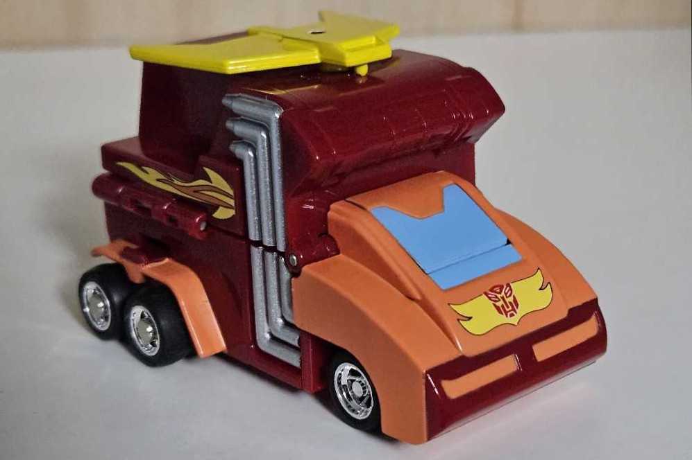Choro-Q: Rodimus Prime  action figure collectible - Main Image 2