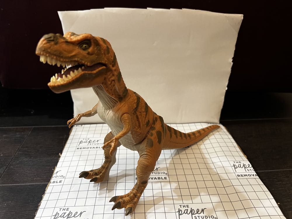 Young T-Rex (Series 1) - Kenner (Jurassic Park Series 1) action figure collectible - Main Image 2