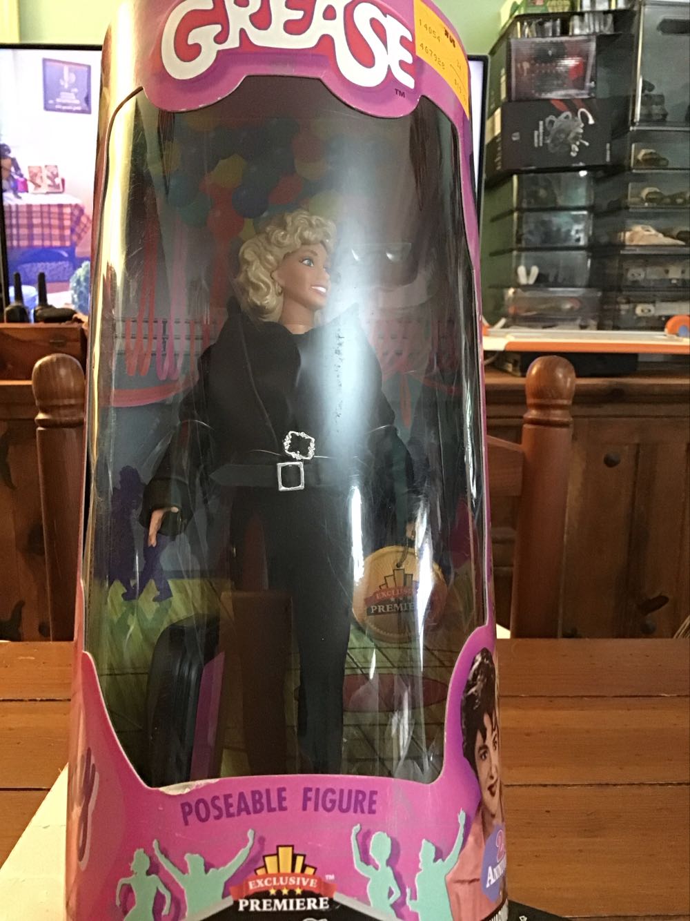 Grease Sandy Poseable Doll Limited Edition Nrfb - Premiere Limited Edition (Movies- Grease) action figure collectible [Barcode 611385140511] - Main Image 2