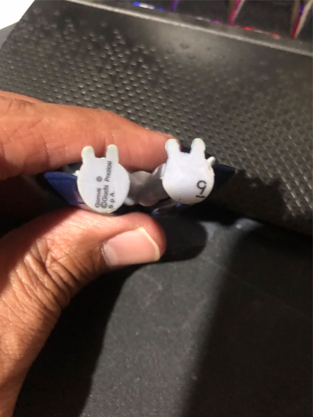 Oscura Sanguijuela - Gormiti (Celeste) action figure collectible - Main Image 3