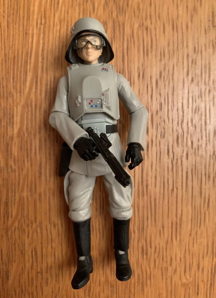 AT-AT Commander VC05 - Hasbro (Star Wars Episode V: The Empire Strikes Back) action figure collectible - Main Image 3