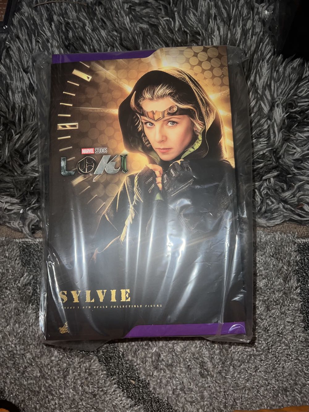 1:6 (Film/TV) - Sylvie - Hot Toys / Side Show (Loki) action figure collectible [Barcode 4895228609465] - Main Image 2