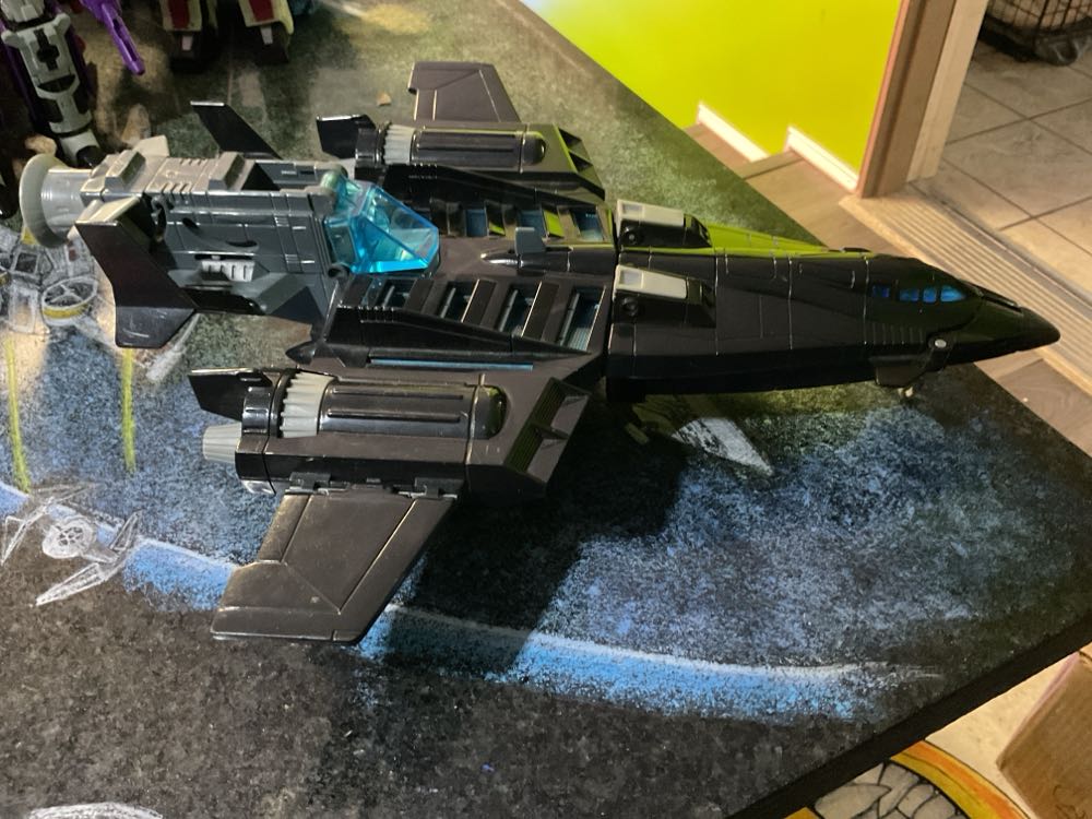 Starscream - Leader Class - Hasbro (Transformers) action figure collectible - Main Image 3