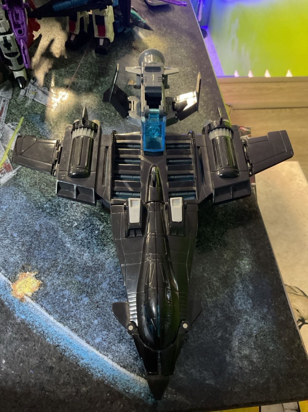 Starscream - Leader Class - Hasbro (Transformers) action figure collectible - Main Image 4