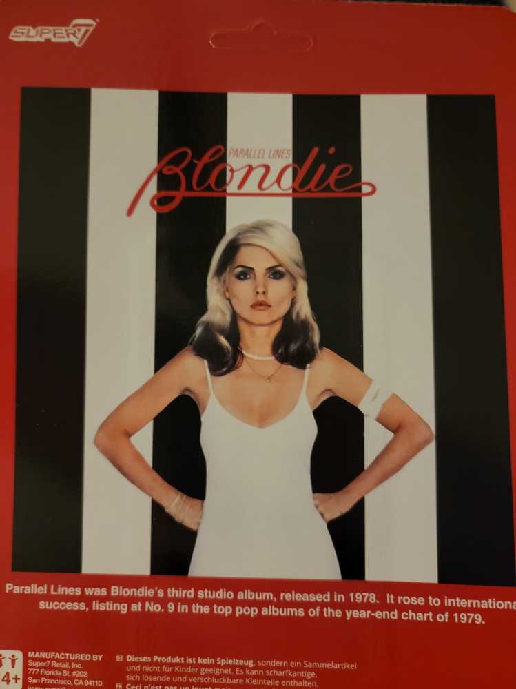 Rare Rubies Lightsaber #1588 Star Wars Lights Up To 36”