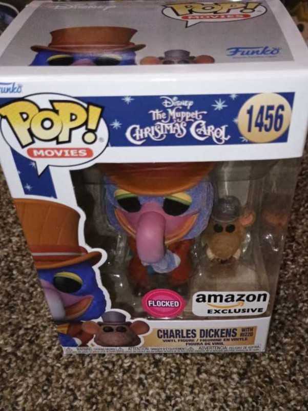 The Muppet Christmas Carol: Gonzo As Charles Dickens With Rizzo #1456 - Funko (The Muppets Christmas Carol) action figure collectible [Barcode 889698744102] - Main Image 3