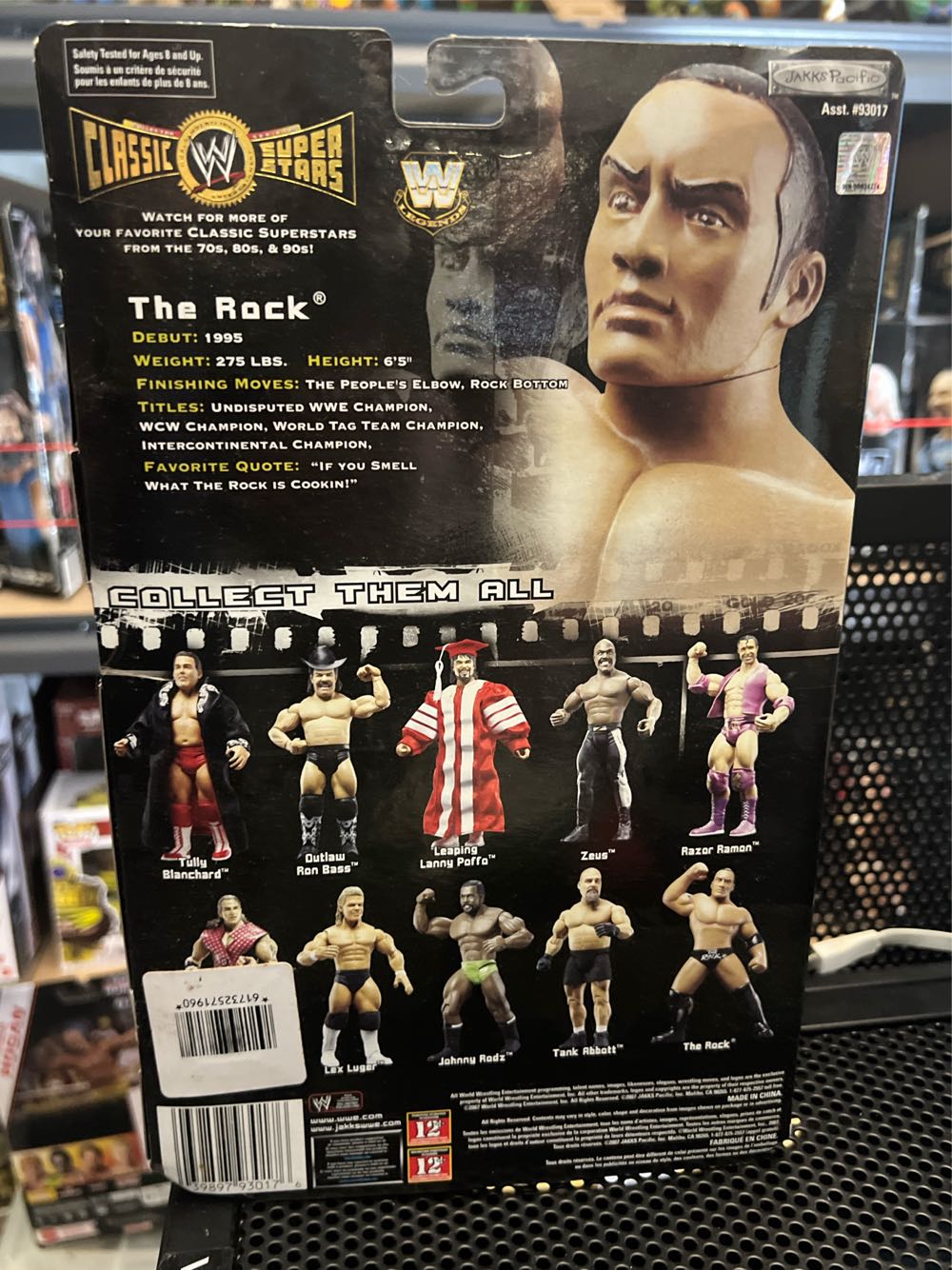 The Rock - Jakks Pacific (WWE Classic Superstars Series 15) action figure collectible [Barcode 039897930176] - Main Image 2