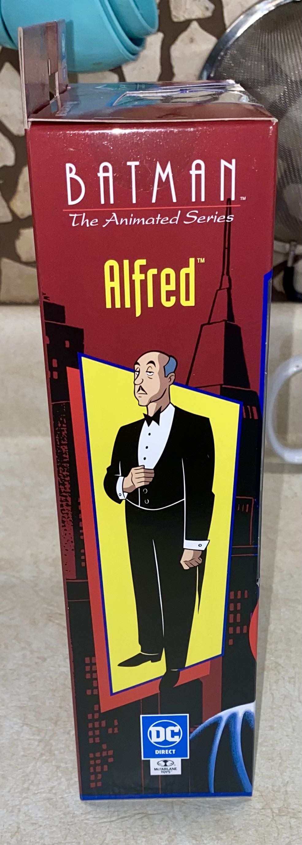 Batman: TAS Mcfarlane - Alfred - McFarlane Toys (DC Direct) action figure collectible [Barcode 787926176087] - Main Image 3