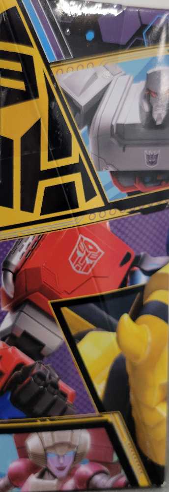 Tow Line - Hasbro (Legacy Evolution Buzzworthy) action figure collectible - Main Image 2