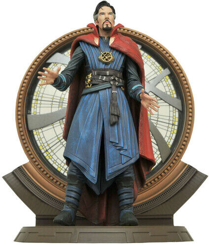 Dc Collectibles The Man Of Steel Superman Action Figure Statue By Jim Lee Statue