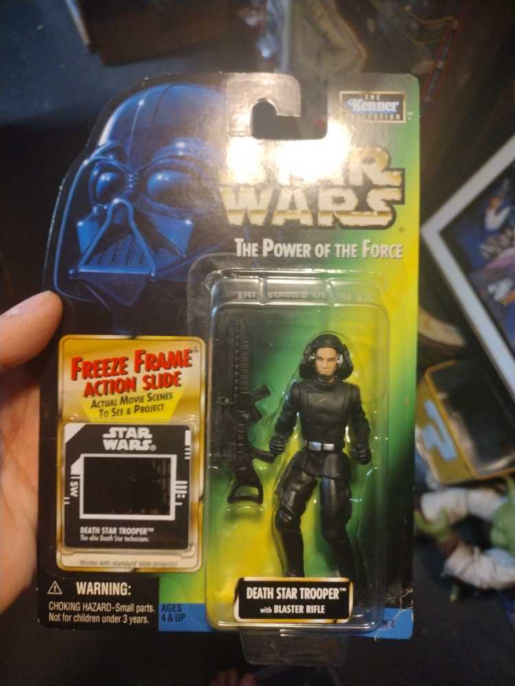 Star Wars Power Of The Force Death Star Trooper  action figure collectible [Barcode 4904398143553] - Main Image 2